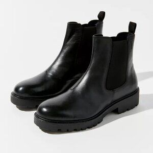 Vagabond Kenova Black Leather Ankle Boots Size 42 NIB